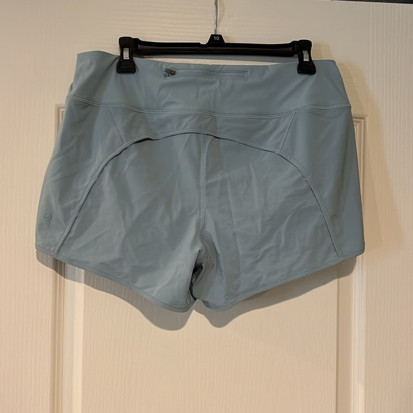 CRZ Yoga new shorts - Picture 2 of 6